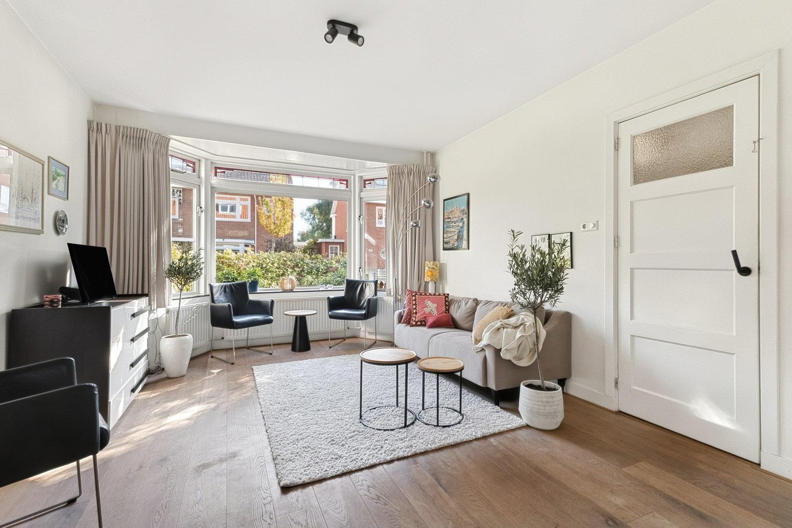 Prins Bernhardstraat 19