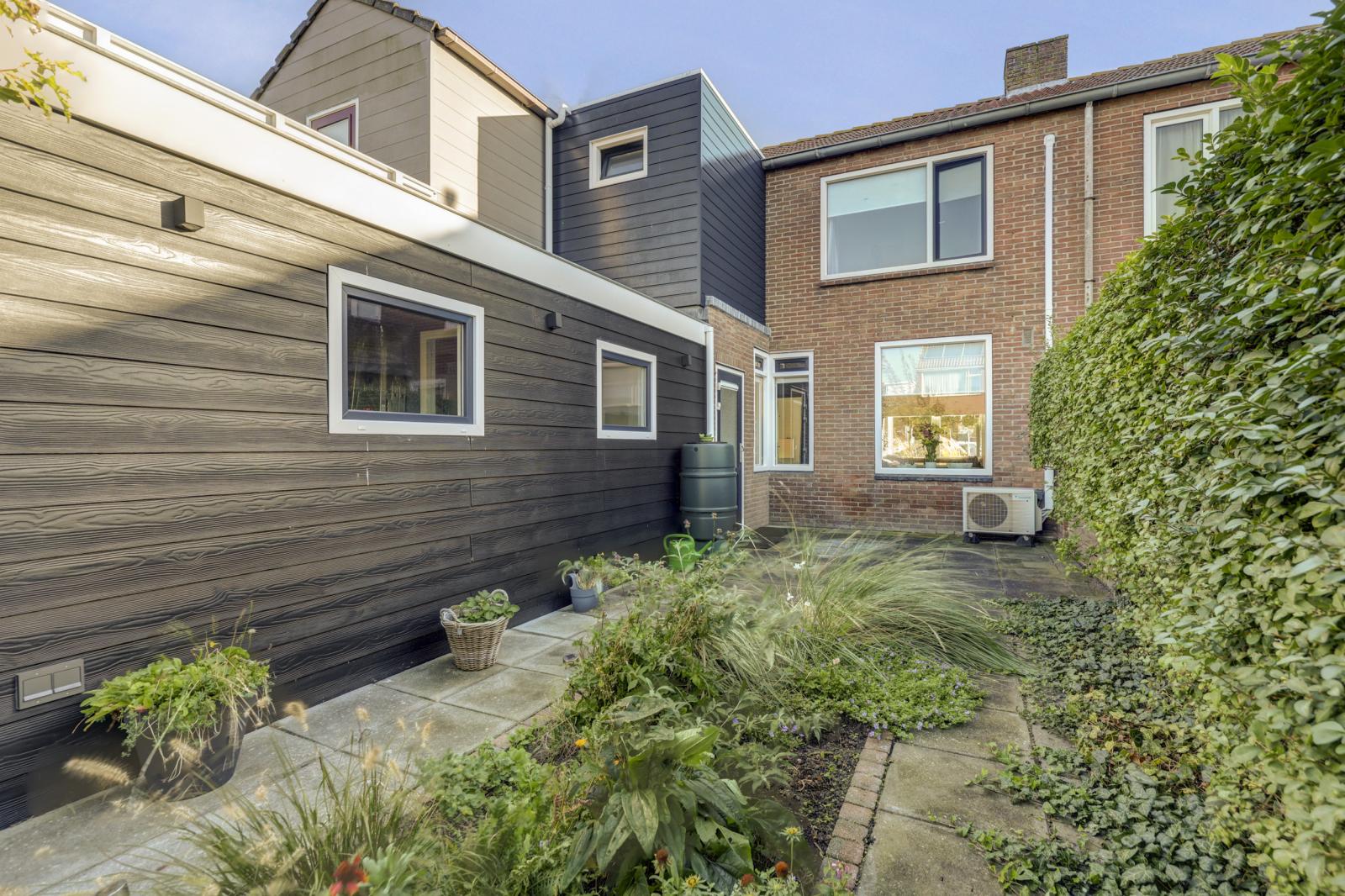 Torenstraat 67